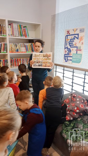 Biblioteka Gorlice, Bibliotekarka prezentuje komiks